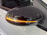 納車前整備も大きなポイントです。メルセデス・ベンツの定める厳しい基準をクリアしたお車のみご案内しております。さらにご安心して頂けるように納車整備はメーカー規定に基づき自社工場にて入念に行っております。