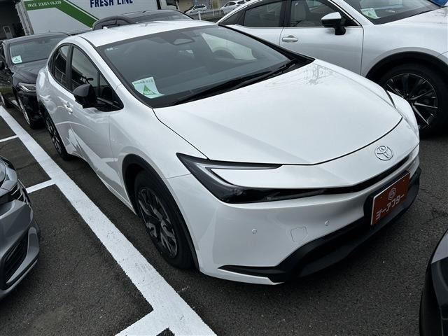 プリウス 1.8 X E-Four 4WD 禁煙車 純正8インチDA