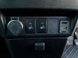 運転席・助手席ヒートシーターございます。