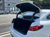 サービスにはドイツ本国と同様に教育と訓練を受け、BMWを知り尽くした「マイスターメカニック」が数多く在籍しております。納車前点検整備で、お客様に安心と安全をお届けいたします。