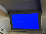 【フリップダウンモニター】大画面モニターで後席でもエンタメをお楽しみいただけます。小さなお子様にも大人気の装備です♪