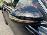 納車前整備は、検査ライン等の施設が充実した当店3階の指定工場で入念に行います。メルセデス・ベンツの定める厳しい基準をクリアしたお車のみをご案内させて頂きます。