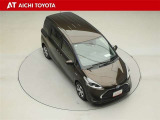 両側パワースライドドア付きだから、狭い駐車スペースなどでの乗り降りラクラク♪小さなお子さまのいるご家庭には嬉しい装備です。