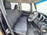 運転席シート廻りは使用感も少なく、良好な状態となっています。丁寧に使われていたことがよくわかりますね。