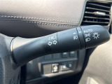 【 オートライト 】オートライトなのでライトの点け忘れを気にすることなく運転が出来ます♪//