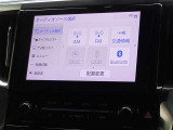 CD・DVD(再生機能)・ブルートゥース等を使用することができます。