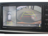 全周囲モニター付で、車庫入れも駐車もラクラクです。