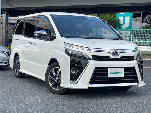 ヴォクシー 2.0 ZS 煌III ワンオーナー 修復歴無し