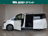 両側パワースライドドア付きだから、狭い駐車スペースなどでの 乗り降りラクラク!小さなお子さまのいるご家庭には嬉しい装備。