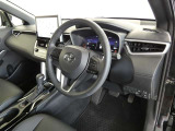 【運転席】運転席周りの画像です。プロの手で隅々までクリーニングしています。ご来店いただき実際に見てみてくださいね☆