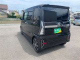 ルームクリーニングも隅々まで綺麗にしてお渡ししています。他店の車のクオリティと比較してください!!!