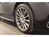 お気軽にお問い合わせください。Tel:075-325-0440 Mobile:070-2313-8676  中古車担当:時女まで