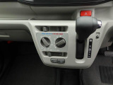 中古車は一物一価、同じようなお車でも、整備状況、外内装の状態など様々です。