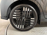 タイヤサイズは205/50R17です♪