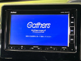 【純正ナビ】人気の純正ナビを装備しております。ナビの使いやすさはもちろん、オーディオ機能も充実!キャンプや旅行はもちろん、通勤や買い物など普段のドライブも楽しくなるはず♪