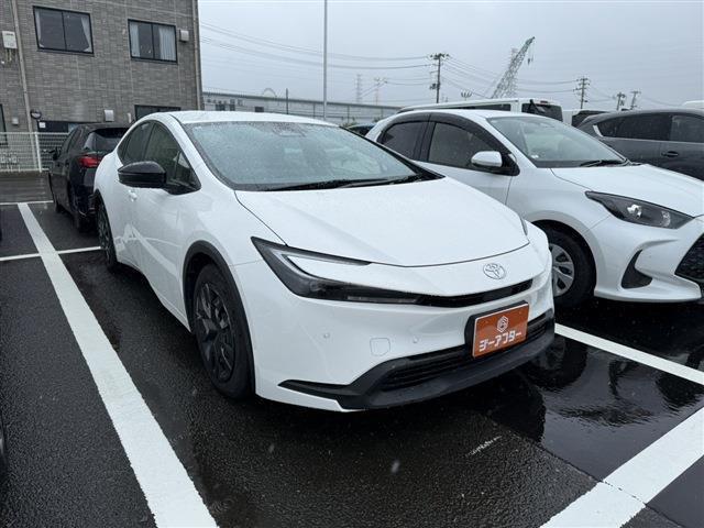 プリウス 1.8 X E-Four 4WD 