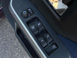 運転席オートウインドございます。