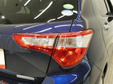 LEDテールライトです。省電力、高輝度のLEDは明るく照らすので夜間運転時の視認性を高めます。スタイリッシュな見た目で細かいところもこだわりたいあなたに!