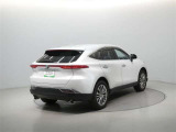 ご覧の車両以外にも多数のU-CARを展示販売しております。