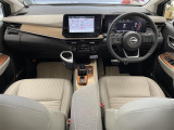 ノートオーラ 1.2 G FOUR レザーエディション 4WD 本革シート