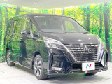 高透明度のガラス皮膜で撥水はもちろん、上質なツヤ・光沢を実現。紫外線や酸性雨から大切な愛車を保護し、色あせ・劣化を防止。「弾スプラッシュコート」、「弾プリミッサコート」からお選びいただけます。