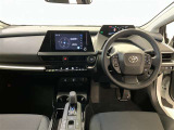 前方の見通しが良いすっきりした視界、誰でも扱いやすく運転できます。疲れにくく安心ドライブを更に快適なものにします!