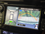 【アラウンドビューモニター】専用のカメラにより、上から見下ろしたような視点で360度クルマの周囲を確認することができます☆死角部分も確認しやすく、狭い場所での切り返しや駐車もスムーズに行えます。