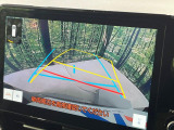 【バックカメラ】駐車時に後方がリアルタイム映像で確認できます。大型商業施設や立体駐車場での駐車時や、夜間のバック時に大活躍!運転スキルに関わらず、今や必須となった装備のひとつです!