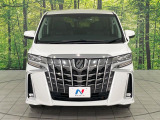 弊社では、全車『修復歴なし』のお車のみ取り扱っております。専任バイヤーによる厳選した仕入れの後、入庫後の車両チェックを行い、ネクステージが認定した高品質な中古車をご提供しております。