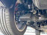 お車を安心してお乗りいただく為には、足回りの定期点検が欠かせません。サービスサポート(有償保証)では無料点検もご提供しており、安心のカーライフをお過ごしいただけるサポート体制が整っています。