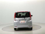 U-Carの販売だけでなく自動車保険、携帯電話の販売も行っております。