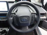 ぜひ展示車の運転席に座ってみてください。