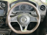 【純正革巻きステアリング】上質な革を使用することで、手にしっかり馴染みとても運転しやすいハンドルです♪