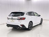 走りにこだわりながら収納力も持ち合わせたお車です。荷物を載せて軽快なドライブを楽しめますよ♪