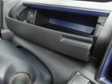 中古車は一物一価、同じようなお車でも、整備状況、外内装の状態など様々です。