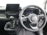 運転席のハンドル・シートは高さ調整が可能です