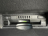 ◆【ETC】有料道路を利用する際に料金所で停止することなく通過できる、ETC車載器(ノンストップ自動料金収受システム機器)が装備されています。セットアップを行うことで利用可能になります。