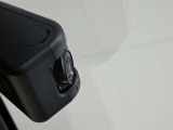 万が一のトラブルのときにも役に立つドライブレコーダーを装備しています。側面衝突や幅寄せ・割り込み対策に!