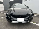 海からインスピレーションを得たシャープでダイナミックなデザイン