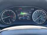 【スピードメーター】メーターがシンプルで見やすく運転しやすいですね!