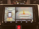 いまや必須装備「ナビゲーション」搭載!知らない場所にスイスイッとドライブ。もう、これなしではハンドルを握れませんね!でも運転中の操作は危険ですのでご注意ですね☆