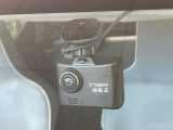 【ドライブレコーダー】ドライブレコーダー装備!走行中はもちろん、あおり運転や事故に遭遇した際、映像で記録し、万一のリスクに備えます。※記録用SDカードはお客様ご自身でご準備いただく必要があります。