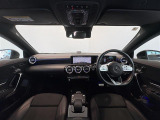 CLAクラス CLA180 AMGライン サンルーフ 修復歴無し