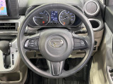 【ステアリングスイッチ】運転中、前方から目線をそらすことなく、オーディオ等の操作が可能な便利機能!安心&快適なドライブを演出してくれます♪
