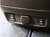 『1台』のお車に対して、こだわって仕入れを行っております。オプション装備装着車となります!