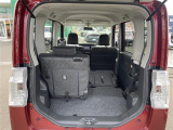 【ラゲッジスペース】展示車両のシートアレンジなど実際にお使いになるシチュエーションを想像しながらご覧いただけます♪