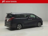 『ロングラン保証』はメーカー、年式を問わず1年間・走行距離無制限の無料保証です。最長3年まで延長可です!詳しくはスタッフまでおたずねください。