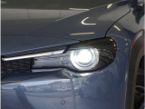 【LEDヘッドライト】省電力で長寿命の明るく運転しやすいLEDヘッドランプです。明るく照らすので暗い夜道からお客様を守ってくれます。お近くの広島マツダまでお越しください。