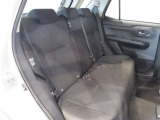 ゆとりある広々とした車内空間は、ドライブを始め買い物やレジャーなど、幅広く活躍します。一人でもみんなとでもお出かけを楽しみましょう!