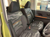 座り心地の良いシートで快適なドライブを楽しめます♪運転席・助手席はシートヒーター付きで、座面が温かくなるので寒い時でも車内で快適にお過ごしいただけます♪